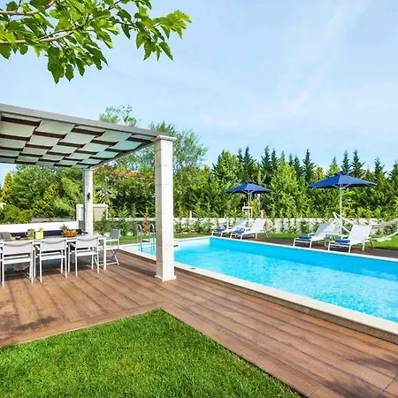 Villa W Halkidiki *